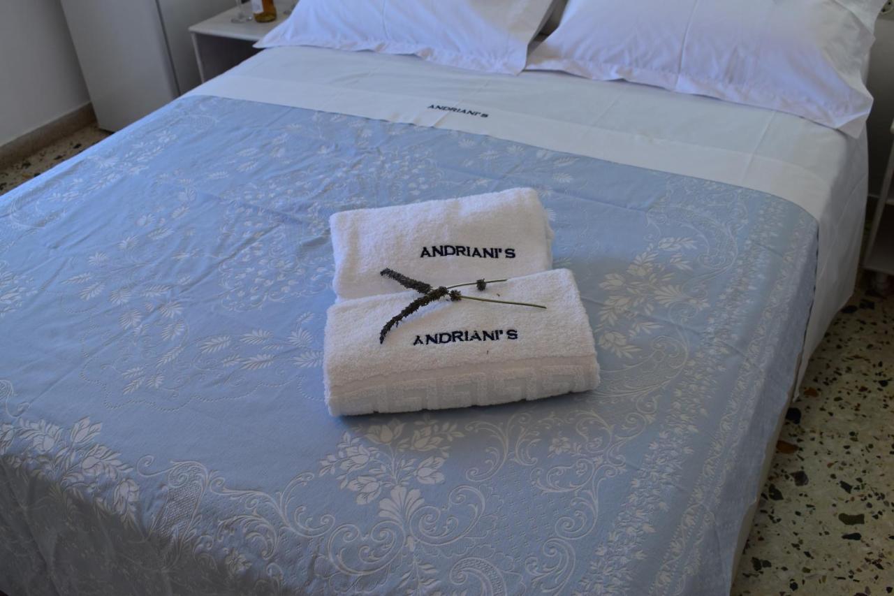 Andriani'S Guest House Mykonos Town Bagian luar foto