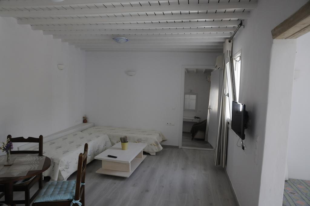 Andriani'S Guest House Mykonos Town Bagian luar foto