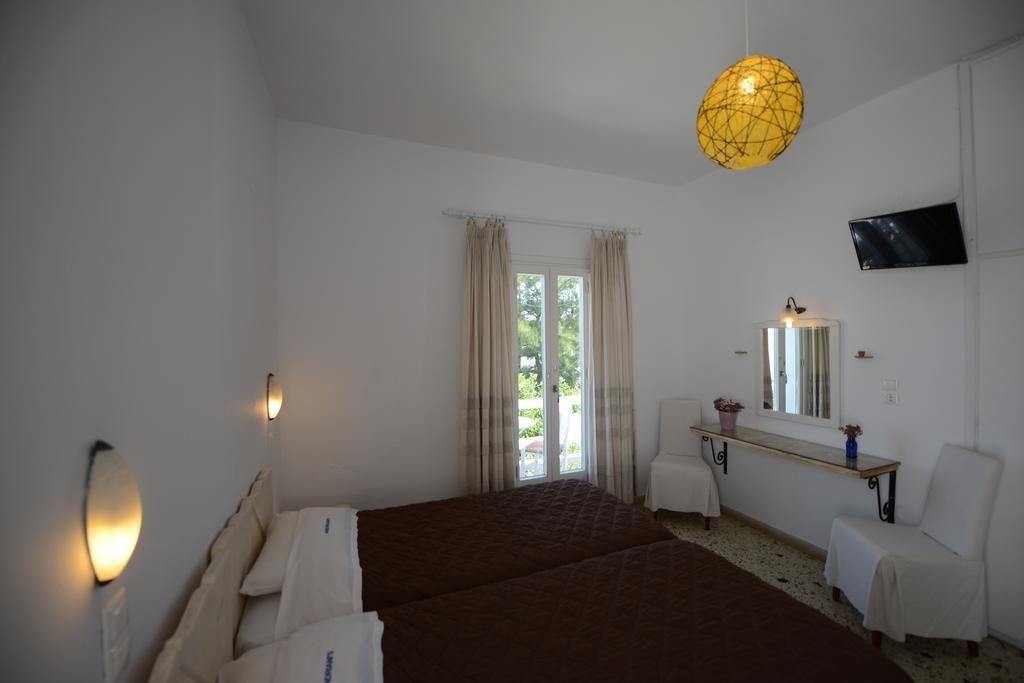 Andriani'S Guest House Mykonos Town Bagian luar foto