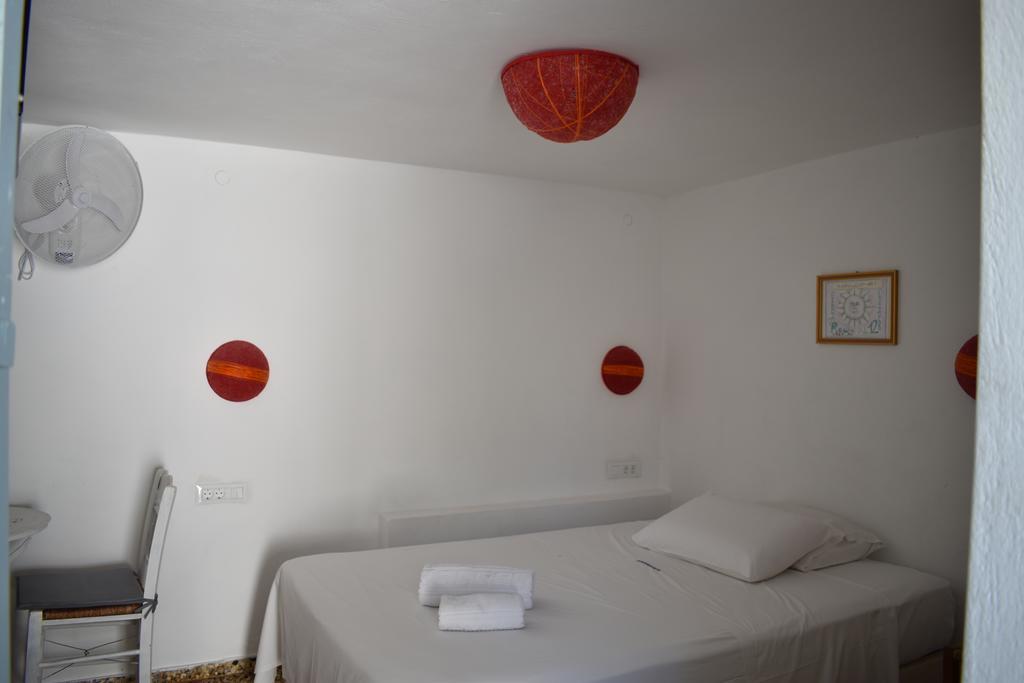 Andriani'S Guest House Mykonos Town Bagian luar foto